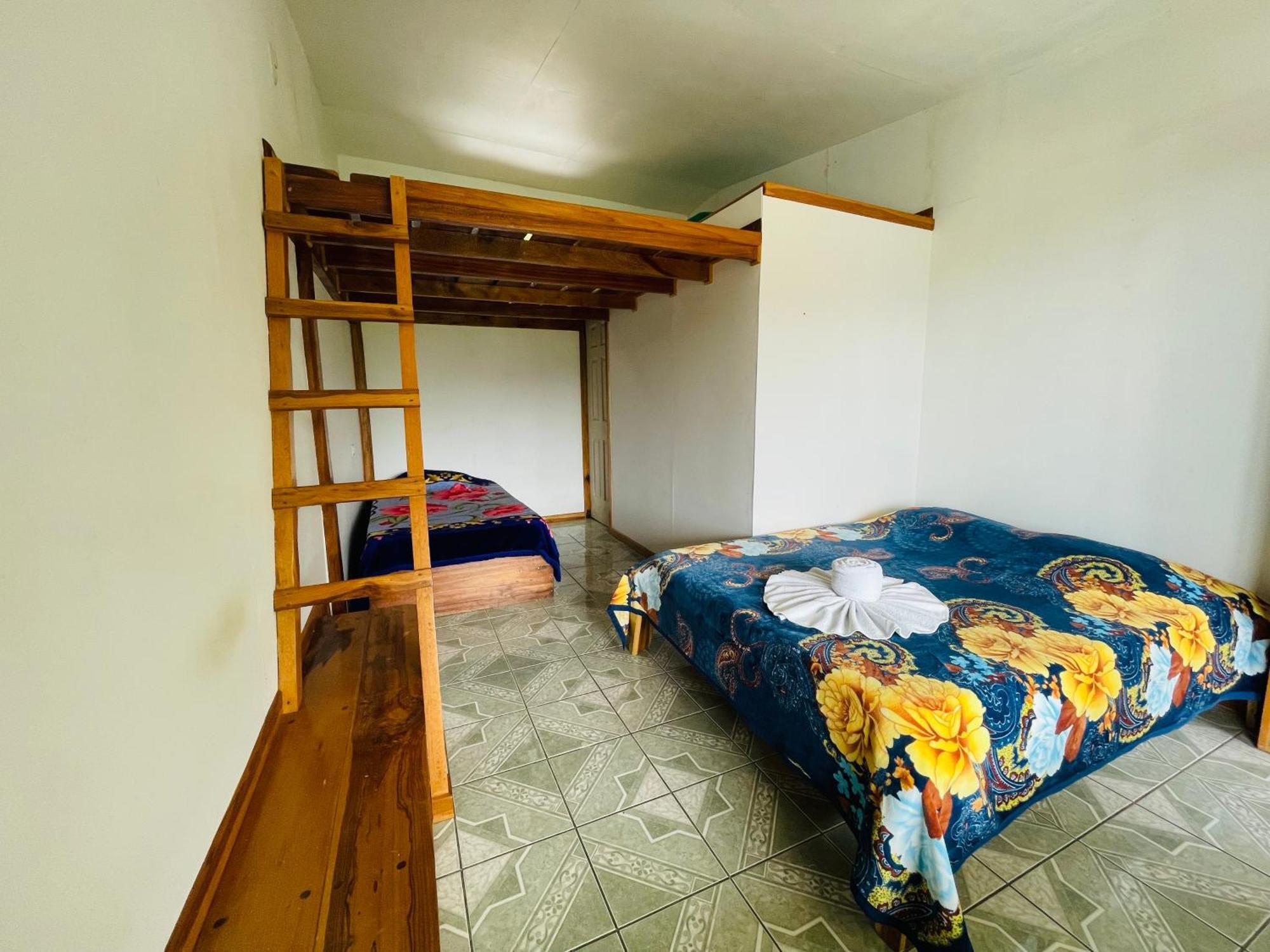 Cabinas Nuestra Kasa Monteverde Dış mekan fotoğraf